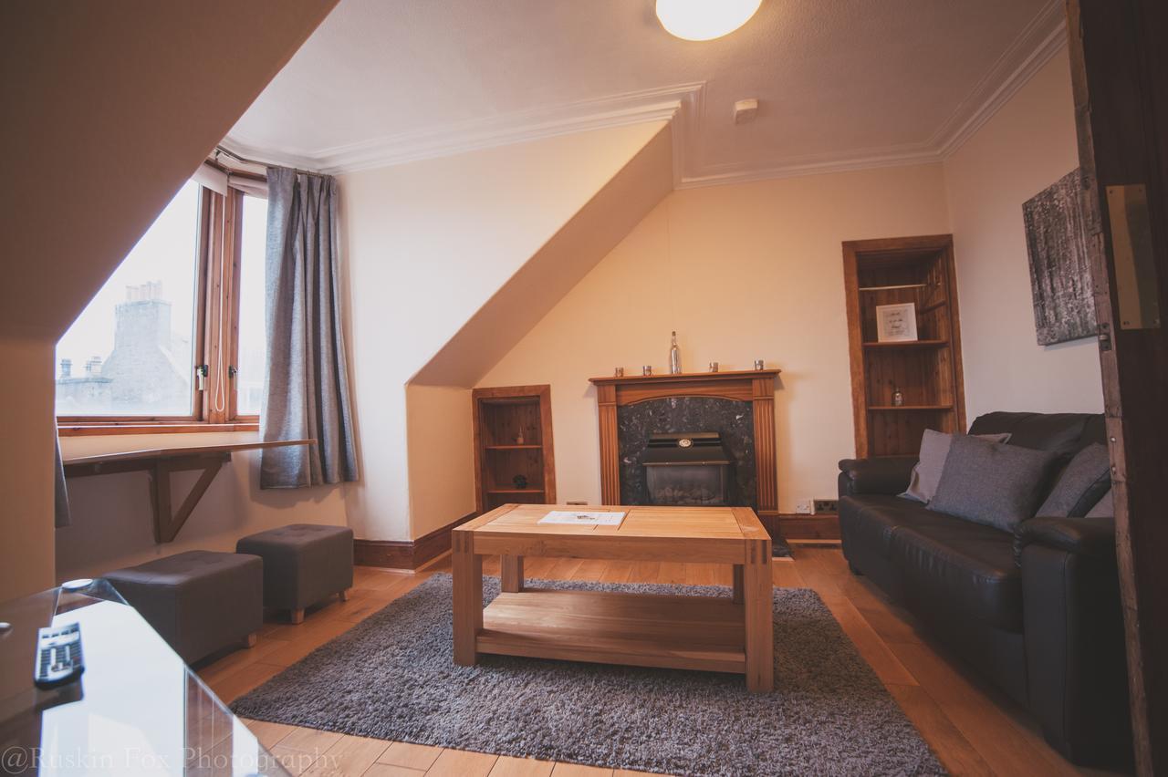 Bright & Airy Two Bed Set In Granite Apartment Aberdeen Exterior foto